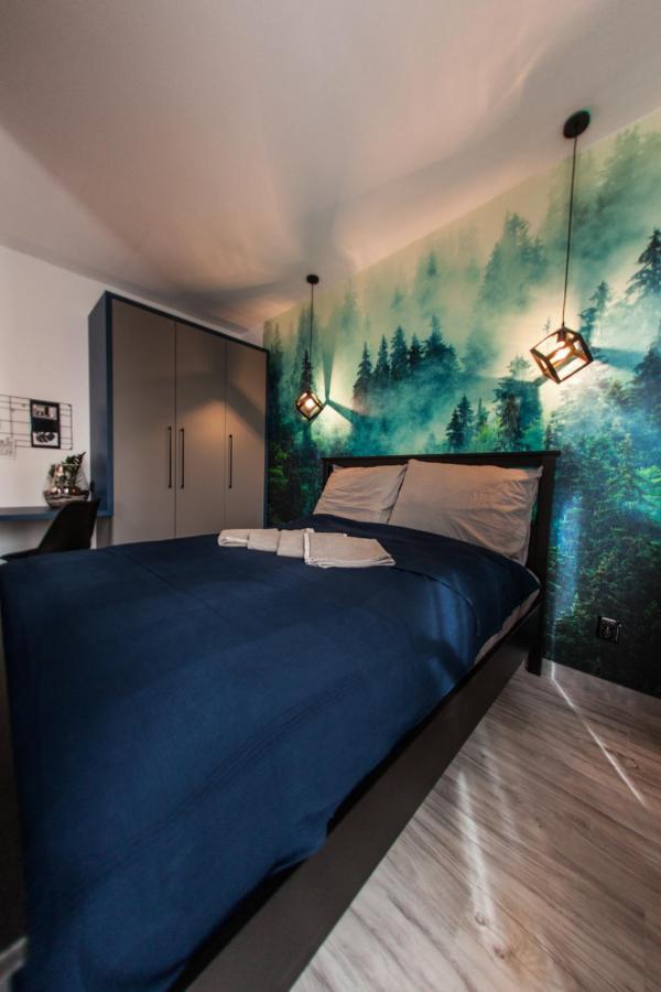 Sloneczna Apartamenty คาโตวีตเซ ภายนอก รูปภาพ